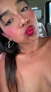 Mariangel_11 Adlı Modelin Canlı XXX Sohbeti