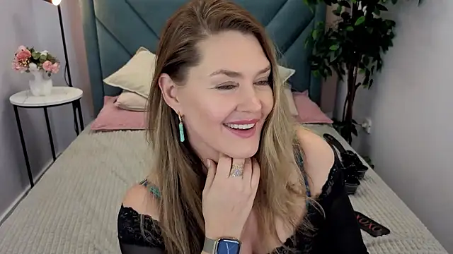 Show de Adele_Russo na webcam