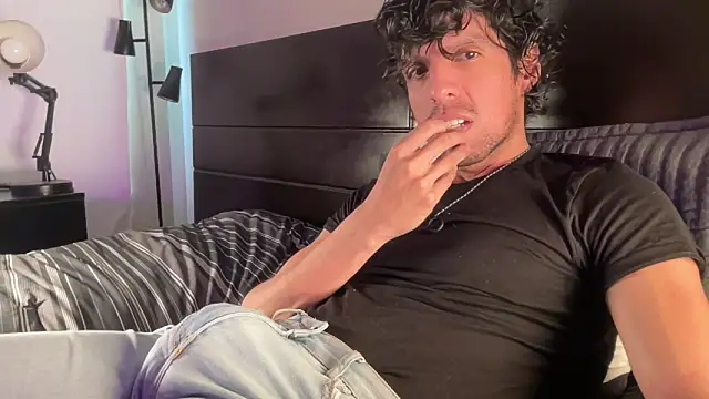 beranco19 Show in webcam