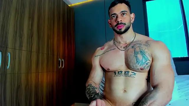 โชว์เว็บแคมของ massimo_visconti