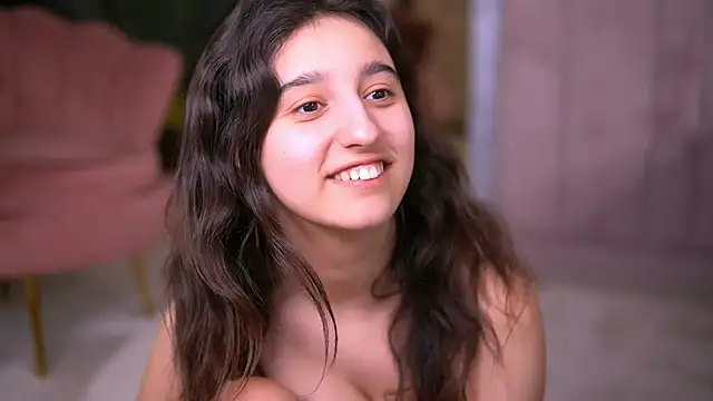 JullyFox Chat XXX in diretta