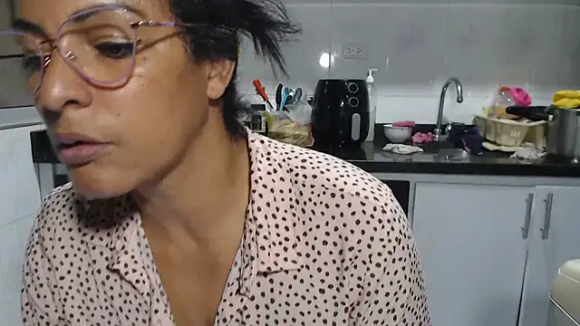 kateleyagrey 现场XXX聊天