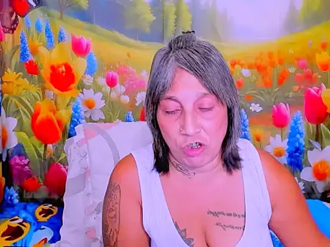 Živý XXX chat indianroxy