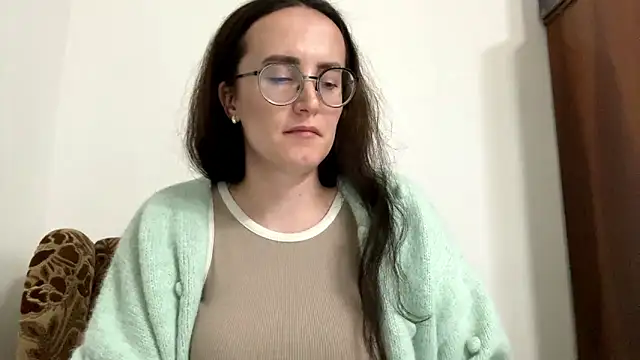 SofiaTease Adlı Modelin Canlı XXX Sohbeti