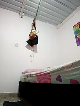 Bigassmommy_x Adlı Modelin Canlı XXX Sohbeti