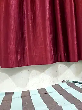 hansika_25 Chat XXX in diretta