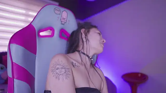 Rebecah_1 现场XXX聊天