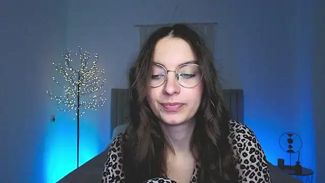 Онлайн чат XXX Real_cutie1