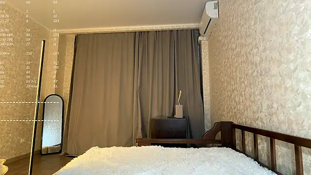 DreamyOlivia's Live XXX Chat