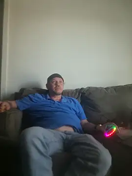 yourMasterisBored's Live XXX Chat