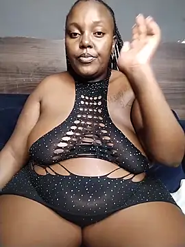 Show modela CHERRYYUMMY na web-kameri