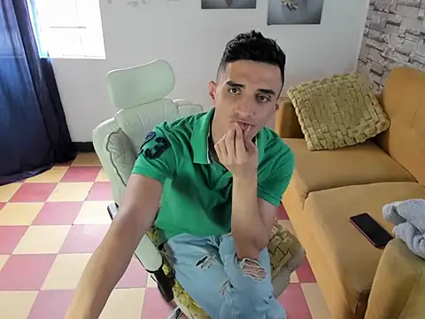 felipe_colinss' Webcam Show