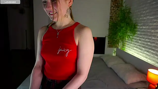 دردشة KourtneyRevira الجنسية المباشرة