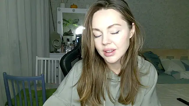 Owly_NZ Chat XXX in diretta