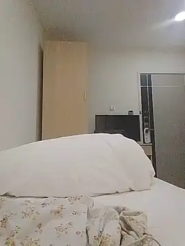 Chatroom XXX en direct de Rowena_Vonnie