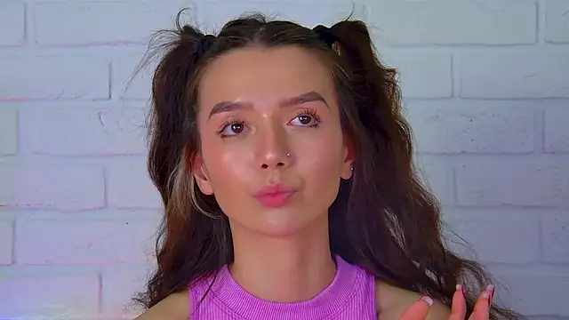 VanessaVienne Chat XXX in diretta