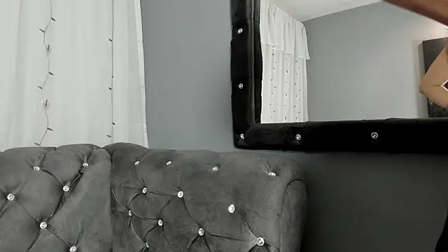 Violette_Blake_: απε υθείας συνομιλία ΧΧΧ