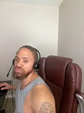 Fathero1time: вебкам-шоу