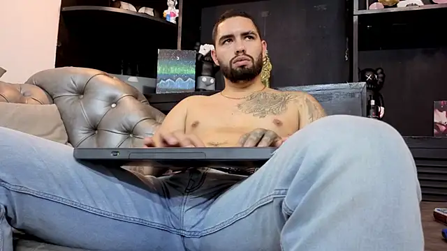 matteosantos live XXX chat