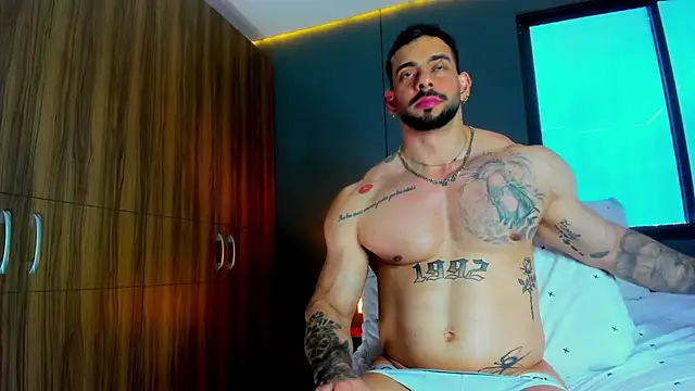 massimo_visconti 即時 XXX 聊天