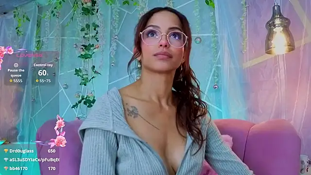 EmmyCortez's Live XXX Chat