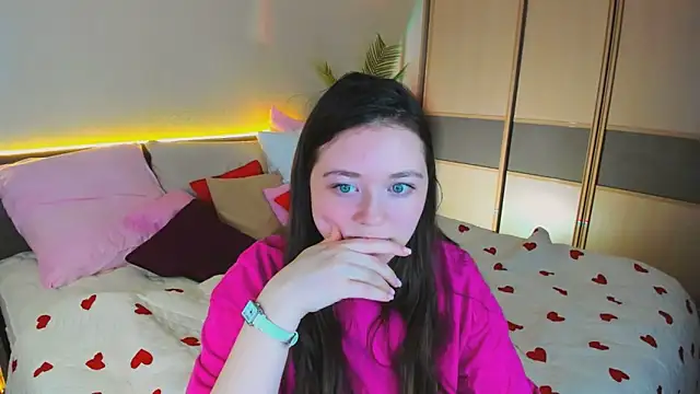 AlluringLookk Show Webcam