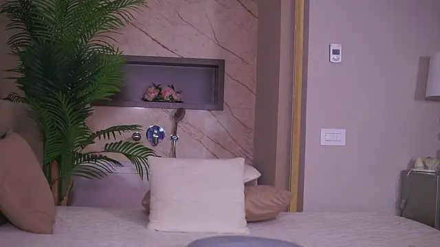 Chat +18 de BiancaCain ao vivo