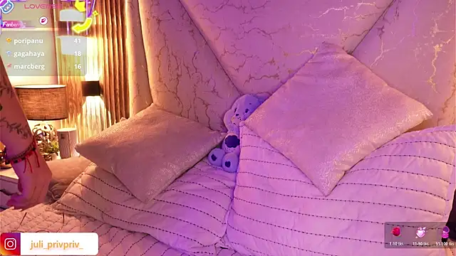 Julieta_priv's Live XXX Chat