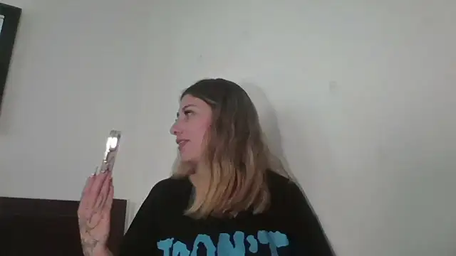 Pertunjukan Kamera Web alicee_teen