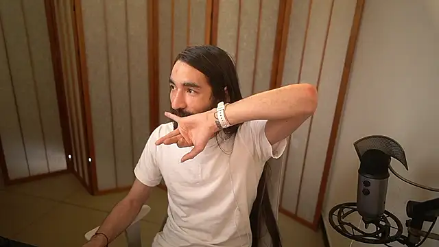 دردشة Your_Ice_cream الجنسية المباشرة