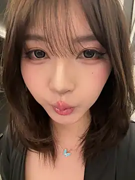 Chat +18 de miaomiao_kitty ao vivo