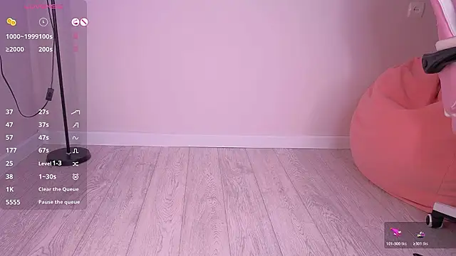 Chat +18 de Momo_Ayase_ ao vivo