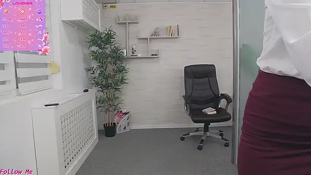 Živý XXX chat EllaMilf_