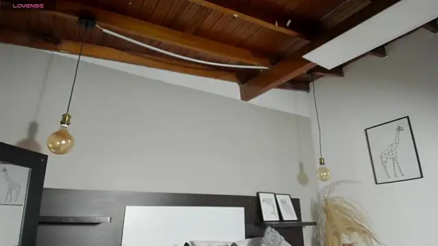 ZarahFoxx – Live XXX-chat