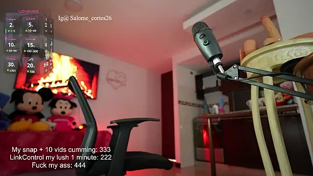 BitchySalome Chat XXX in diretta