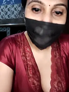 Chat +18 de Horny_Shalu ao vivo