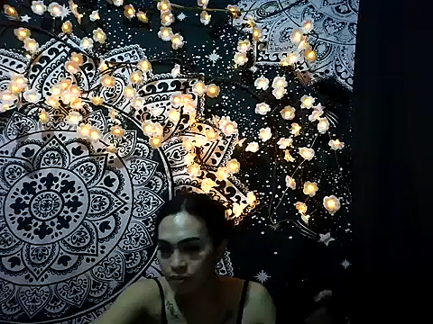 Fvckn_Mdlyn 在線直播表演