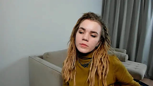 AldaCerrello Chat XXX in diretta