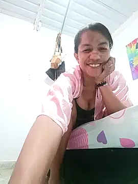 Bigassmommy_x Chat XXX in diretta