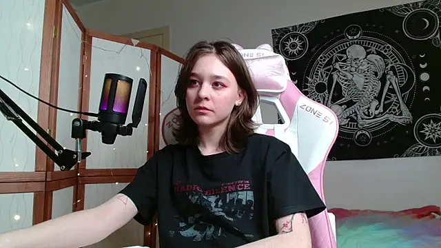 Mysterious_Toy Live XXX Chat