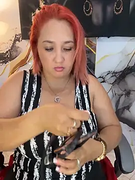 Chat +18 de Eva_MilfF ao vivo