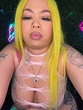 Chat +18 de RenaThickAss ao vivo