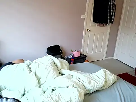 IndoPorn23 webkamerás műsora