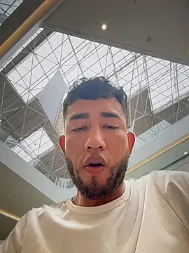 liam_bronw ওয়েবক্যাম শো