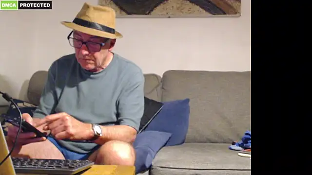 bluedae1 webcam show