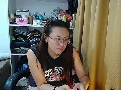 crizzybel's Webcam Show