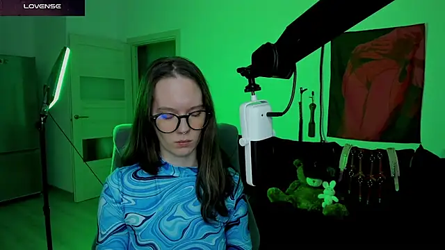 Goddess_of_Fertility live XXX chat