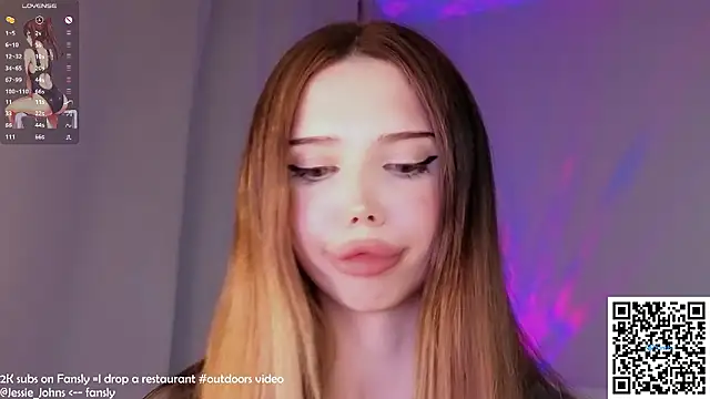 Jessie_Johns' Live XXX Chat