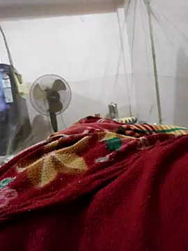 PIG_FUCKER_DADDY Show Webcam