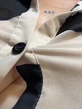 Antonella_Julieta Live XXX Chat